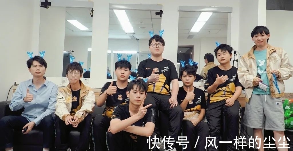 色中达到了 色中达到了